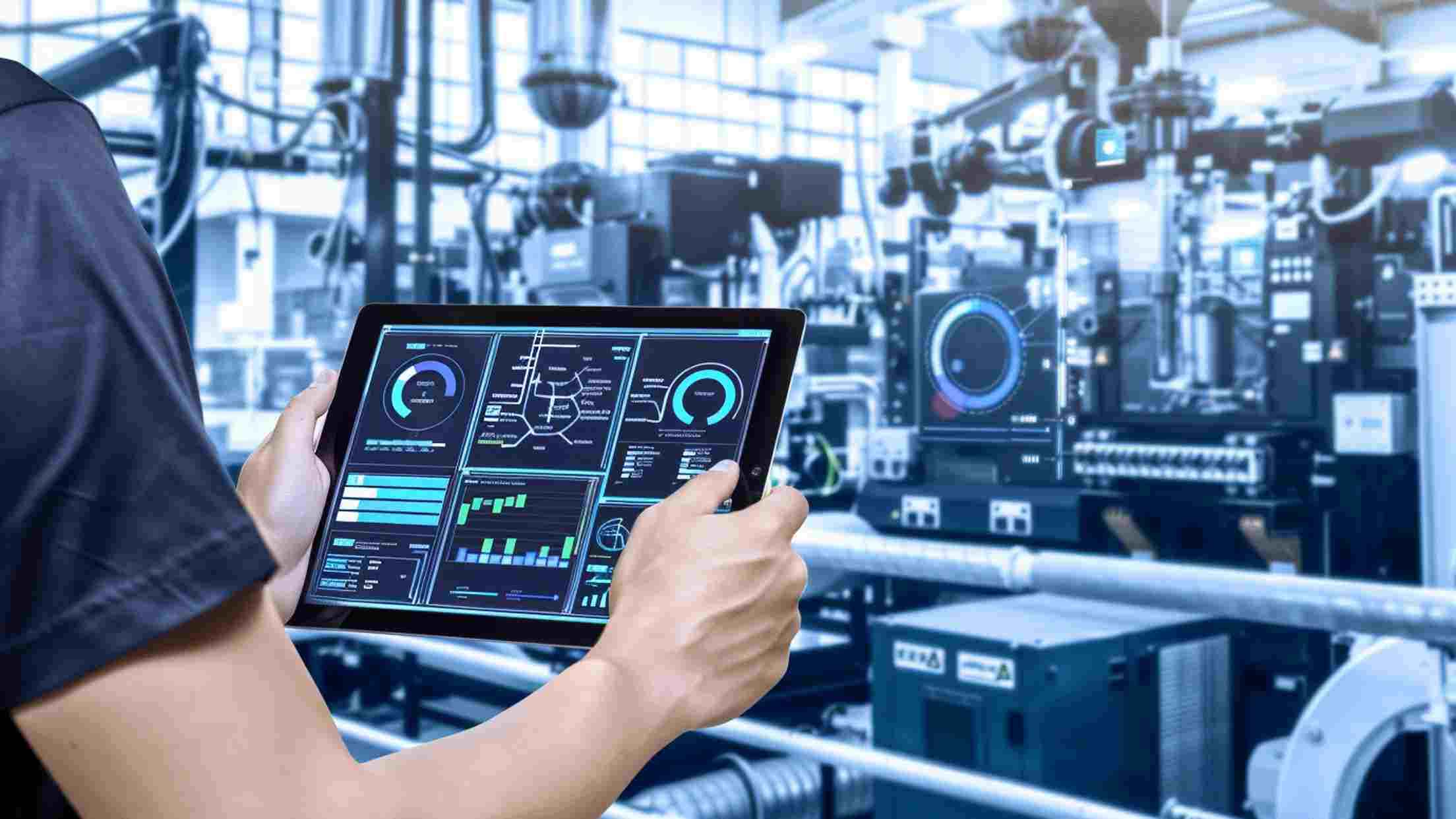 加快工业互联网主导的新型工业化