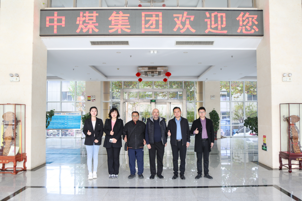 印度名企代表团再度莅临中煤集团批量采购工程机械