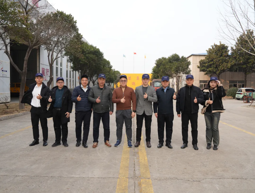 热烈欢迎吉尔吉斯斯坦客商莅临中煤集团参观考察并签署战略合作协议