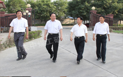 热烈欢迎山东省监管局相关领导莅临中煤工矿集团参观指导