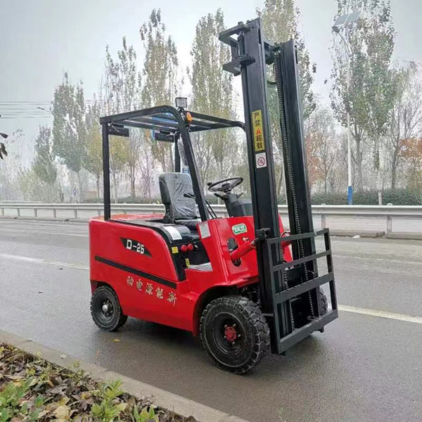 2.5T电动叉车