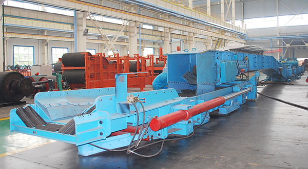 SZZ系列顺槽用刮板转载机