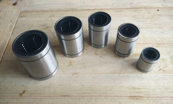 直线运动轴承