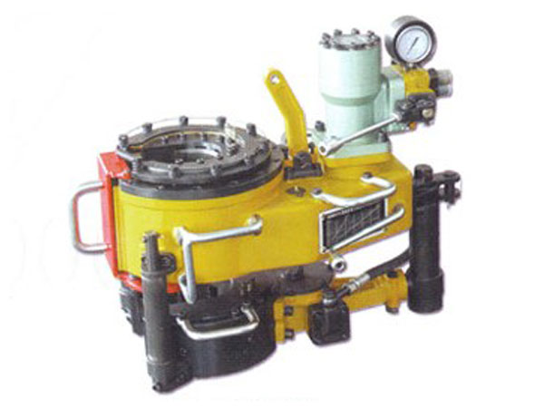 内爬坡式修井动力钳