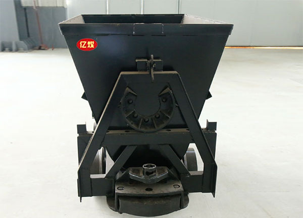 YFC0.7-6翻转式矿车