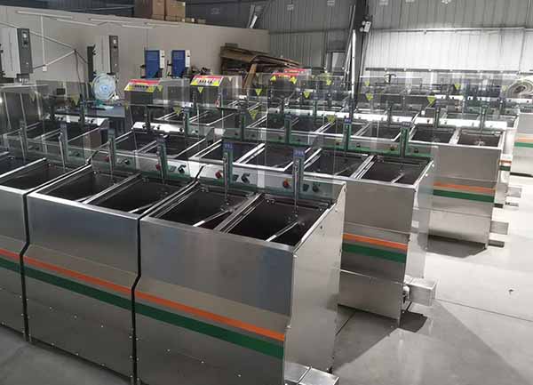 洗靴机 烘鞋机 洗烘一体机 矿靴内部智能清洗烘干系统 洗靴机 烘鞋机 洗烘一体机 矿靴内部智能清洗烘干系统