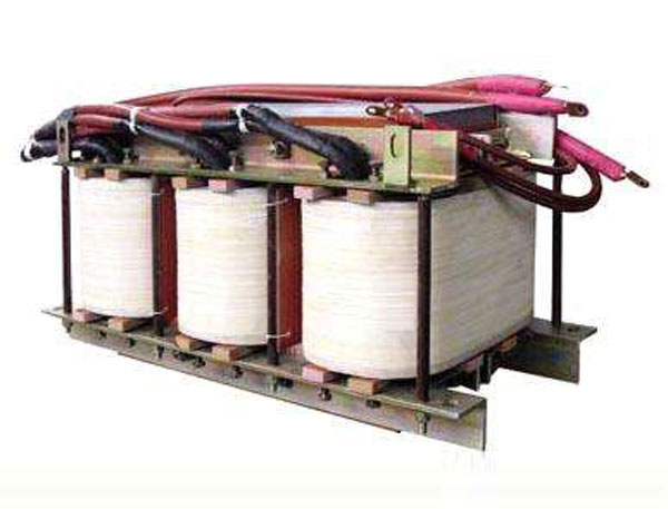 采煤机用牵引变压器