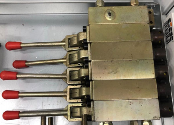 FHS400-31.5型换向阀