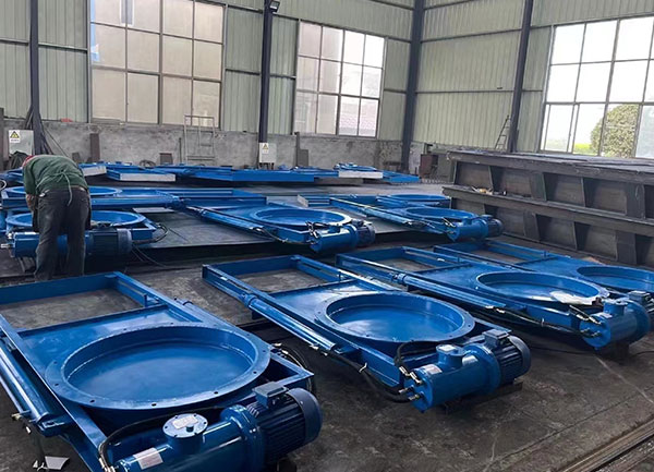 电液动扇形闸门