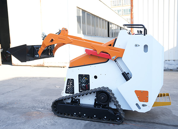 电动滑移装载机