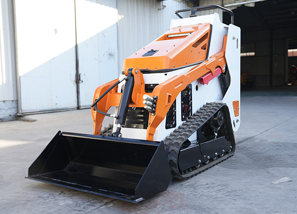 电动滑移装载机