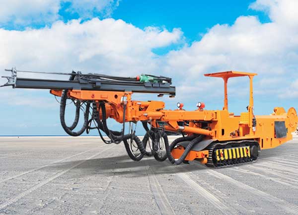 煤矿用液压掘进钻车