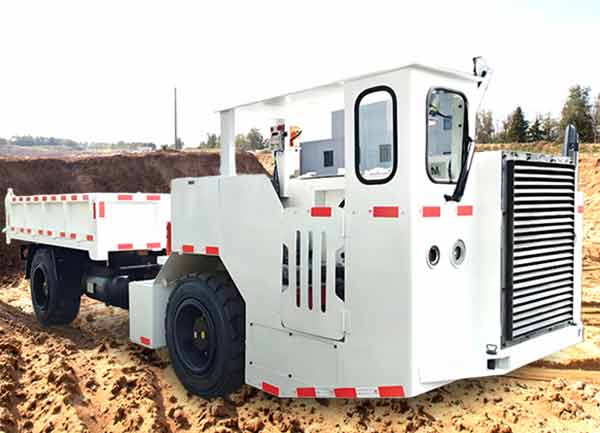 WCJ5E防爆柴油机无轨胶轮车