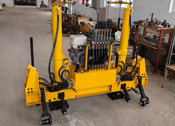 YQJC-300型液压道岔起拨道机