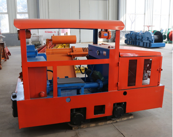 8吨蓄电池电机车