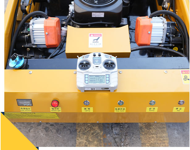 1000履带式遥控割草机智能一键启动