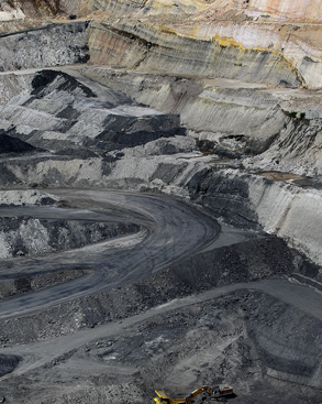 煤矿开采