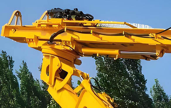 单臂轨轮式凿岩台车可钻炮孔与锚杆孔