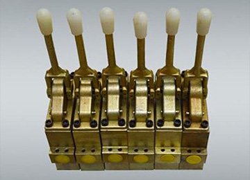 液压支架操纵阀组