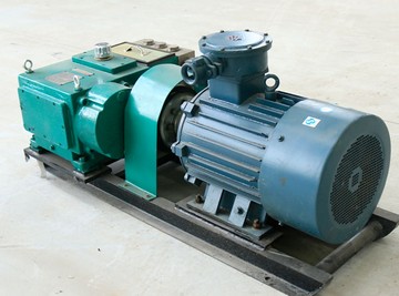 BRW80/20矿用乳化液泵站