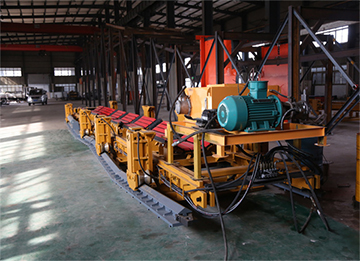 皮带机自移机尾