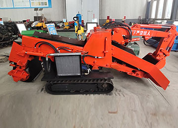 履带式装岩机