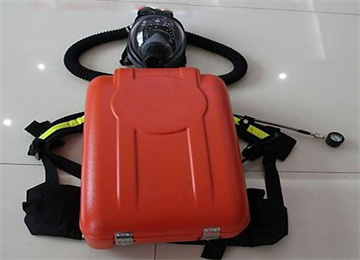 负压氧气呼吸器