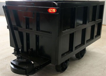 MCC2.0-6单侧曲轨侧卸式矿车