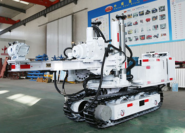 履带式坑道钻机