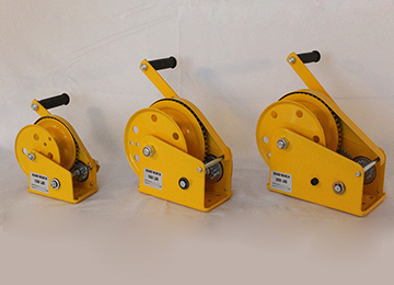 自动锁式手动绞盘