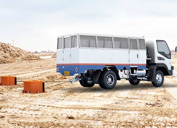 无轨胶轮车失速防护装置