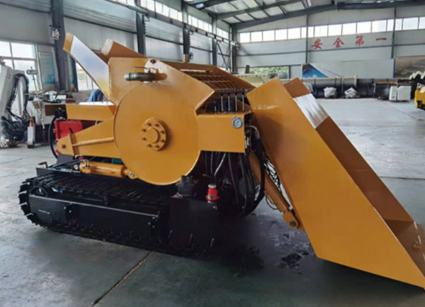 矿用铺路搅拌机