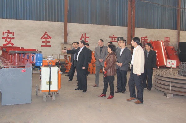 /热烈欢迎济宁市经信委、任城区政府领导莅临指导/