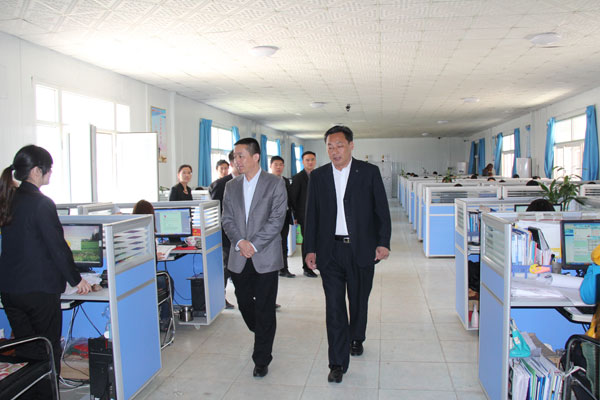 /济宁市人力资源和社会保障局领导莅临山东中煤工矿集团参观指导/