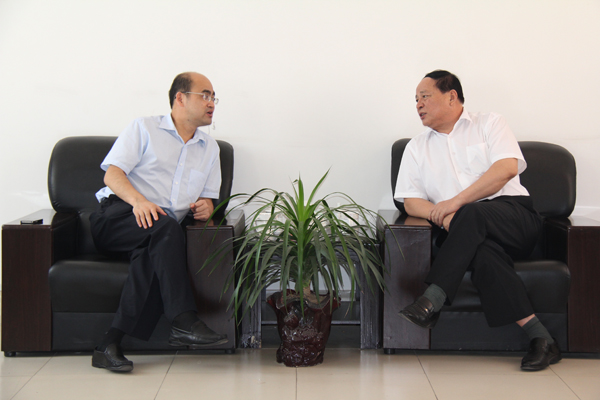 /济宁银行领导莅临山东中煤工矿集团考察/