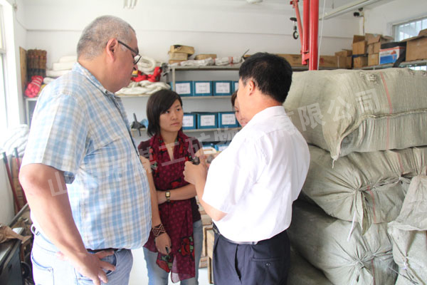 /喜讯:哥伦比亚外商前来山东中煤工矿集团参观考察，并签下大额采购合同/