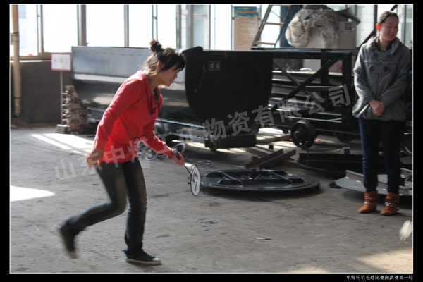 /中煤中贸羽毛球精彩比赛瞬间