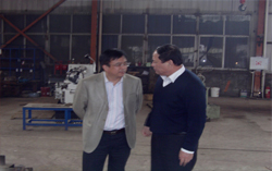 济宁市政府、市卫生局有关领导来我集团参观指导