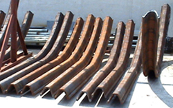 U型工棚支架提前完工