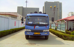 中煤工矿集团生产的矿车运往郓城某矿