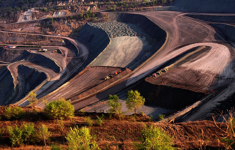 煤炭企业要在困境中求生存