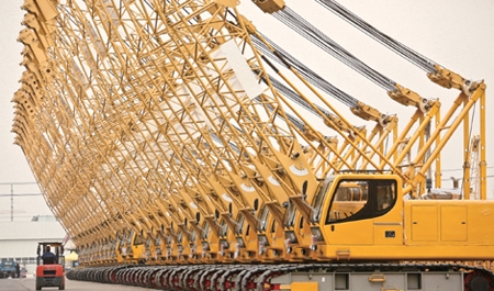 我国工程机械销售量和销售额位居世界首位