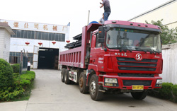 中煤集团一批矿用设备即将发往贵州贵阳