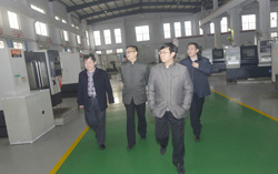 济宁市及中煤集团领导一行赴烟台南山集团考察合作