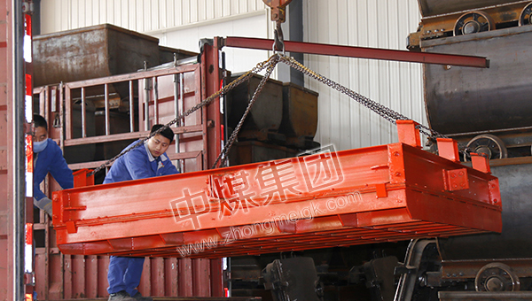 中煤集团一批防水密闭门发往河北唐山