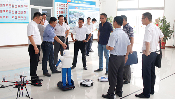 热烈欢迎柳州市领导一行莅临中煤集团参观考察