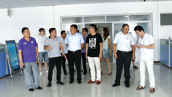 中煤集团与钩机商城达成战略合作