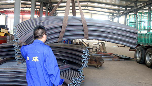 中煤集团200架新型U型钢支架发货四川