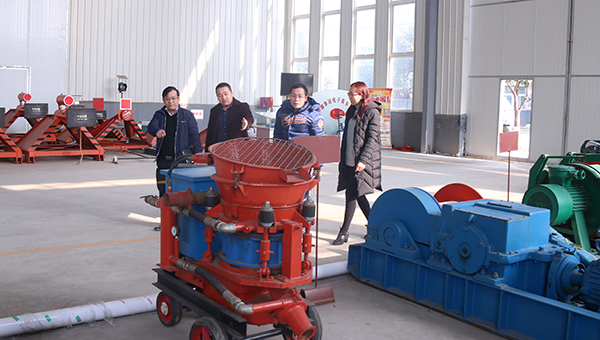 热烈欢迎越南客商一行莅临中煤集团考察采购