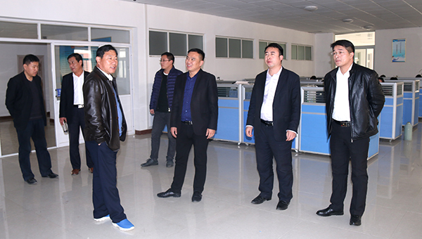 热烈欢迎省苗木协会副会长李卫东一行莅临中煤集团参观考察